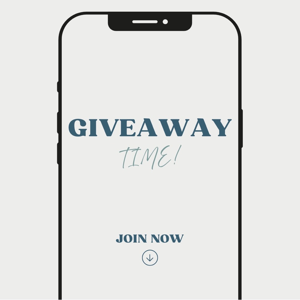 Free Shipping + Beauty Giveaway 🎀